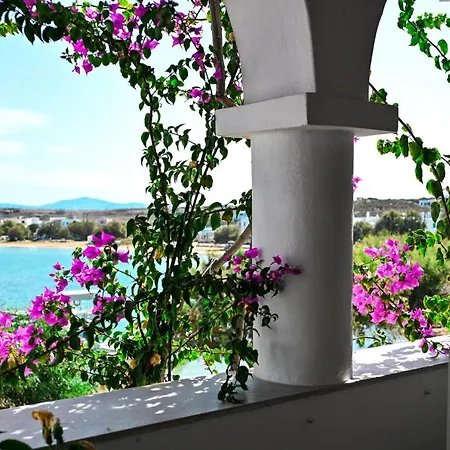 Nocleg ze śniadaniem Beachfront Luxury Bocamviglies - Naoussa Cycladic Haven