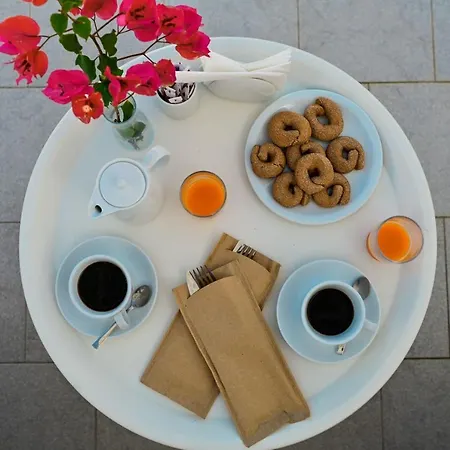 Beachfront Luxury Bocamviglies - Naoussa Cycladic Haven