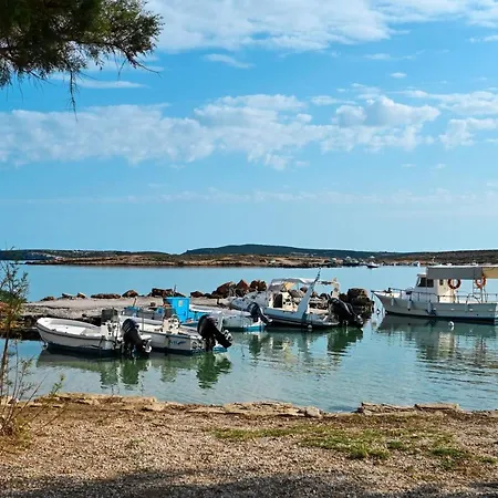 Beachfront Luxury Bocamviglies - Naoussa Cycladic Haven Nocleg ze śniadaniem *