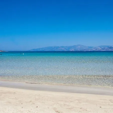 Nocleg ze śniadaniem Beachfront Luxury Bocamviglies - Naoussa Cycladic Haven *